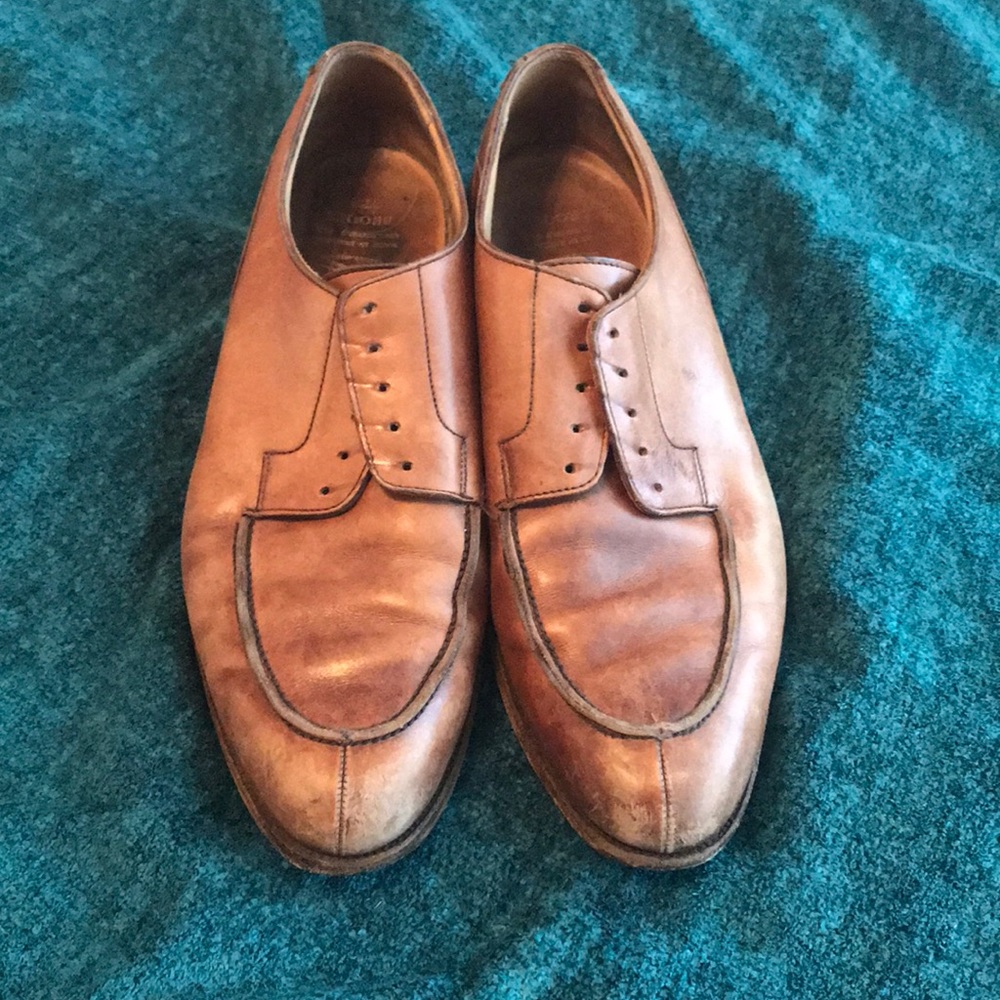Men’s shoes